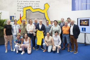  Las pioneras del ftbol sala femenino en Canarias reciben un homenaje del Cabildo