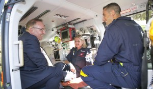Sanidad renueva los dos helicpteros medicalizados del Servicio de Urgencias Canario