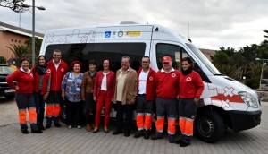 Cruz Roja Mogn cuenta con un nuevo vehculo de transporte adaptado para mayores 