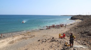 La nueva ordenanza municipal de playas de Santa Luca  regula el acceso de embarcaciones y el disfrute pblico de la costa