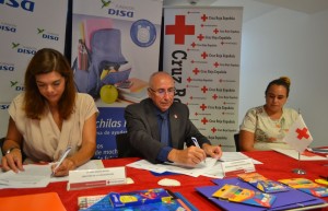 Cruz Roja y Fundacin DISA ayudan a las familias canarias en  la vuelta al cole 
