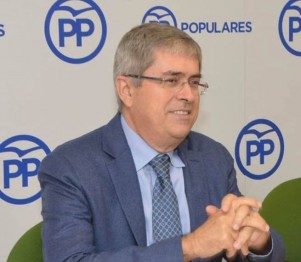 El PP exige a NC y PSOE que dejen de tirarse los trastos a la cabeza con peleas barriobajeras y se centren de una vez en gobernar la Isla