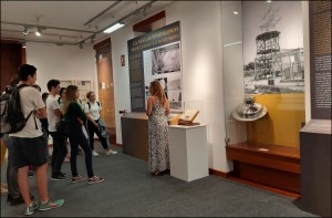El IES Tablero inaugura el programa de visitas guiadas a la exposicin  De Maspalomas a la Luna