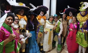 Las murgas toman el carnaval multicultural de Agimes