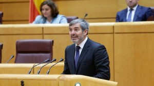 Clavijo reitera que Canarias necesita con urgencia utilizar su supervit para luchar contra el COVID-19 
