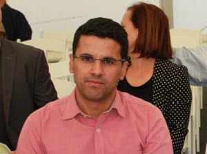 Samuel Henrquez, muestra su oposicin clara al traslado de inmigrantes a Tunte