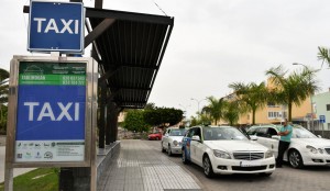 Mogn dota a las paradas de taxis del municipio de cartelera luminosa 