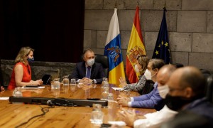 Canarias intensifica las gestiones  con el Gobierno de Espaa para defender ante la  UE el mantenimiento del presupuesto del Posei