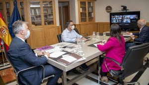 El Gobierno acuerda con Canarias y Baleares el protocolo para los corredores tursticos