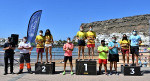 Yar Cocera y Elena Sarmiento, ganadores de la XIV Travesa a Nado Eufemiano Verde Taurito-Playa de Mogn