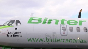 La nube de ceniza obliga a parar la operativa de Binter con La Palma este domingo