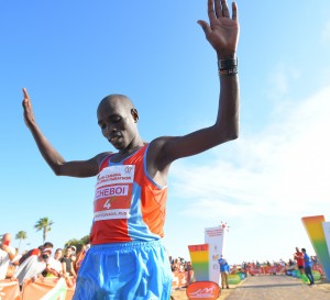 El keniata William Ruto Cheboi, se corona en la Gran Canaria-Maspalomas Marathn