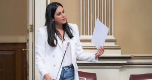 Vidina Espino advierte que la desidia del Gobierno aumenta el sufrimiento de miles de pacientes
