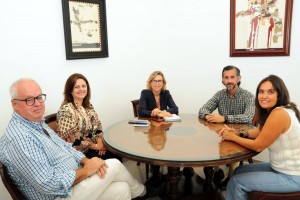 San Bartolom de Tirajana apoya a FECOECA para impulsar y estimular el consumo en el municipio