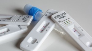 Sanidad registra 803 nuevos casos de COVID-19 en personas de ms de 60 aos