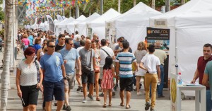 Ms de 15.000 personas acuden a las ferias km0 y del Sol en Vecindario