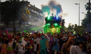 La Cabalgata del Carnaval Internacional de Maspalomas de los Ritmos Latinos mueve a ms de 350 mil personas