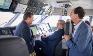 Román Rodríguez avisa que Canarias “no retrocederá ni un milímetro” en la bonificación del 75% a los pasajeros residentes 