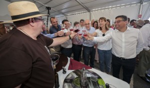 Antonio Morales inaugura la XI Feria regional del Vino, Queso y Miel en Maspalomas 