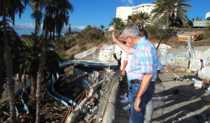 Retiran el Toboplaya de Playa del Ingls tras 26 aos de abandono
