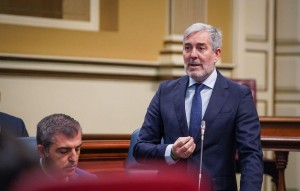 Clavijo toma medidas para que las decisiones sobre los aeropuertos se tomen en Canarias