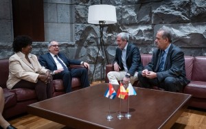 Fernando Clavijo refrenda su compromiso con los canarios en Cuba
