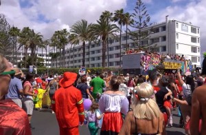 Ms de 17.000 personas celebran el regreso de la Cabalgata Infantil del Carnaval de Maspalomas