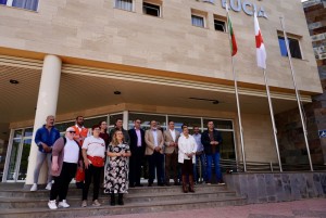 Santa Luca Iza la bandera de Cruz Roja para celebrar 150 aos de accin humanitaria en Canarias