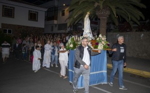 Veneguera honra a la Virgen de Ftima