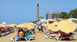 Desconvocada la huelga de hamacas en Maspalomas 