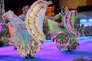 Ingenio clausur su Festival Internacional de Folclore con un excitante viaje por Europa, frica y Amrica