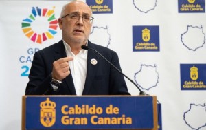 El Cabildo pide alcanzar un gran pacto de Estado en la acogida solidaria de menores migrantes