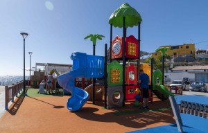 Mogn amplia juegos en los parques infantiles de Las Gaanas y El Perchel