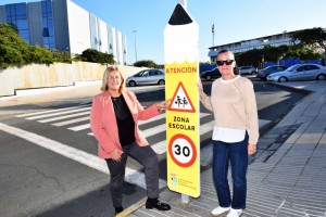 San Bartolom de Tirajana sealiza al trfico sus zonas escolares urbanas