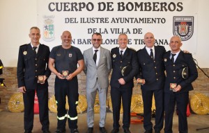 Maspalomas distingue a cuatro bomberos con 25 aos de antigedad