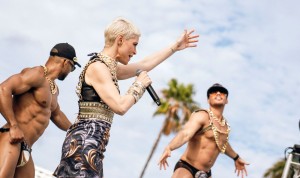 Soraya celebra 20 aos de carrera con el estreno de Sundance en Maspalomas Pride