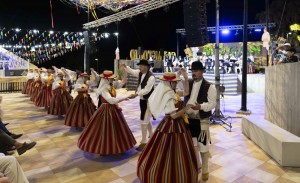 Folclore a mxima potencia da inicio a las Fiestas Patronales de San Antonio El Chico