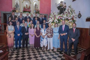 Ms de mil personas cantan a  San Antonio El Chico en Mogn