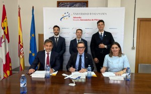 Canaryfly y Adventia acuerdan impulsar la incorporacin de pilotos formados en Salamanca
