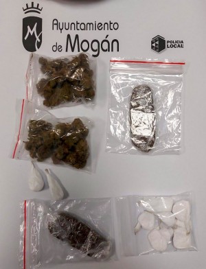 Dos detenidos por venta de droga en una operacin simultnea de la Polica Local de Mogn