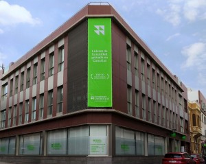 Hospitales San Roque implanta un sistema en tiempo real para informar a familiares durante las cirugas