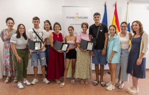 Mogn reconoce el mrito de tres jvenes del proyecto Applca-T 