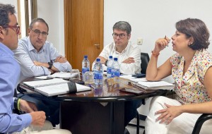 El Cabildo plantea al Gobierno alinear el bono de comercio con el estudio de consumo insular