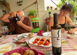 Turismo de Gran Canaria presenta su enogastronoma a la revista Food and Travel