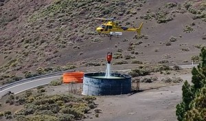 Canarias se refuerza contra los incendios forestales con un nuevo helicptero para los EIRIF