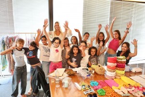 El Cabildo impulsa el desfile solidario Moda con Corazn en apoyo a pacientes con leucemia 