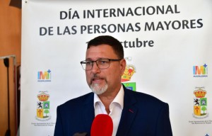 Dimas Sarmiento tacha de incoherente y oportunista la mocin del PSOE sobre el Plan Integral de Servicios Sociales 