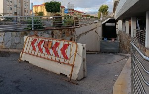 Hablemos Ahora denuncia siete aos de supuesta ilegalidad en el cierre del parking del Centro Comercial Ronda