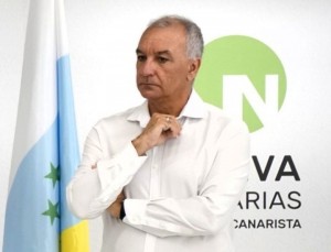 Luis Campos critica la falta de firmeza de Clavijo ante la reunin del Estado con Marruecos