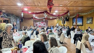 M�s de 500 mayores de SBT celebran juntos la cena de Navidad en el  Aeroclub